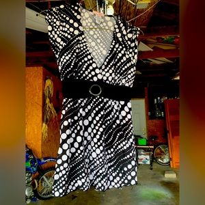 Black and white blouse